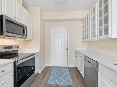1928 Shadow Glen Drive Raleigh NC 27604