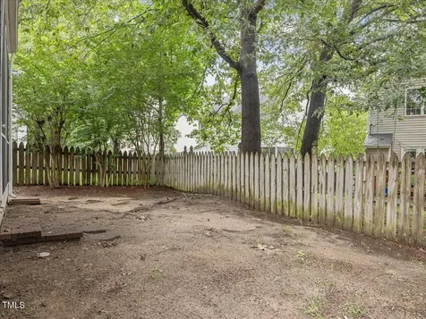 1928 Shadow Glen Drive Raleigh NC 27604