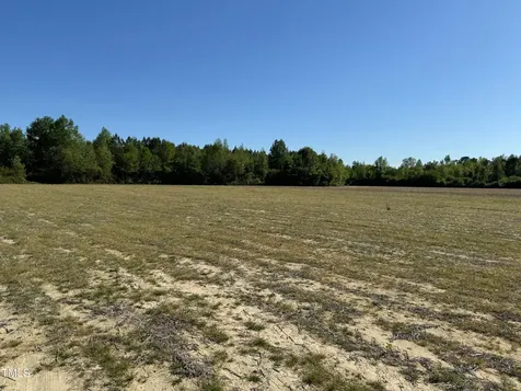 8188 Norris Road Dunn NC 28334