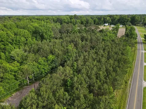 2 Pg Pearce Road Zebulon NC 27597
