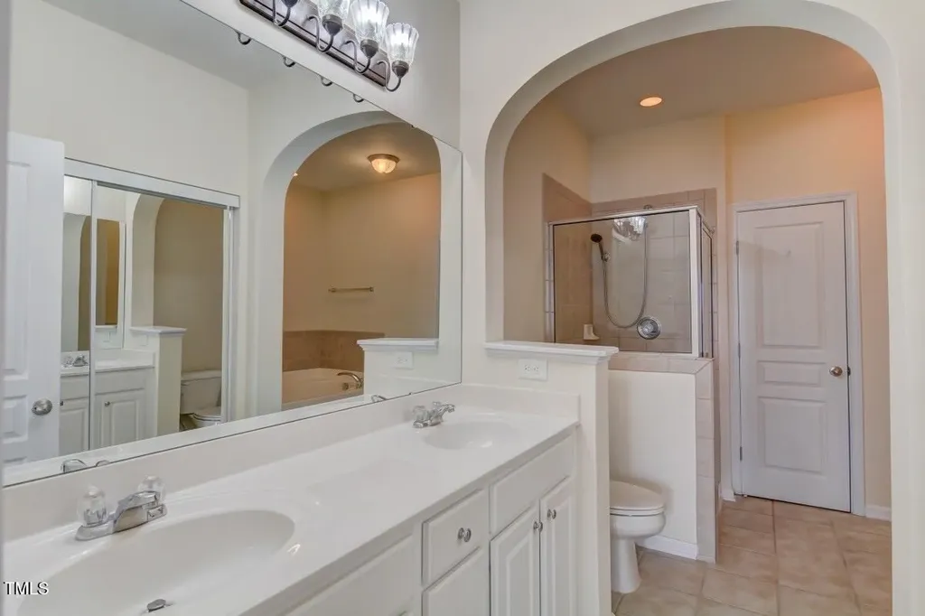 5113 Lady Of The Lake Drive Raleigh NC 27612