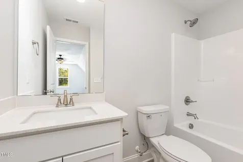 82 Laramie Lane Selma NC 27576