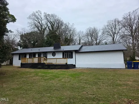 519 W Raleigh Street Siler City NC 27344