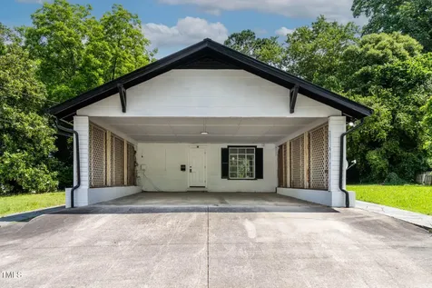 519 W Raleigh Street Siler City NC 27344