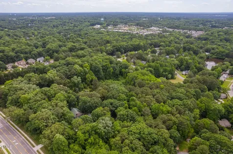 917 Reedy Creek Road Cary NC 27513