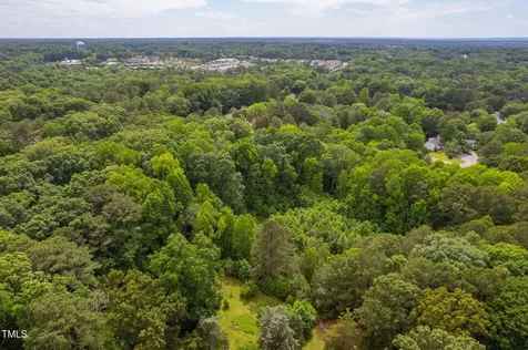917 Reedy Creek Road Cary NC 27513