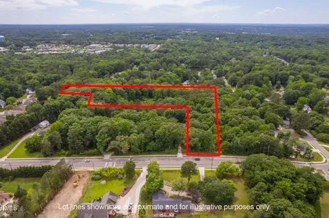 917 Reedy Creek Road Cary NC 27513