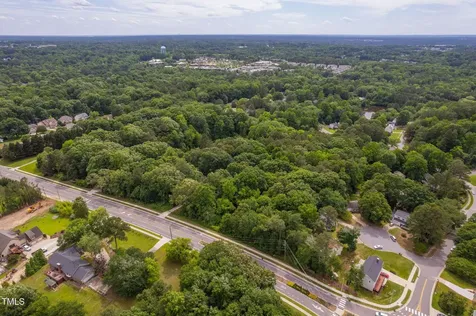 917 Reedy Creek Road Cary NC 27513