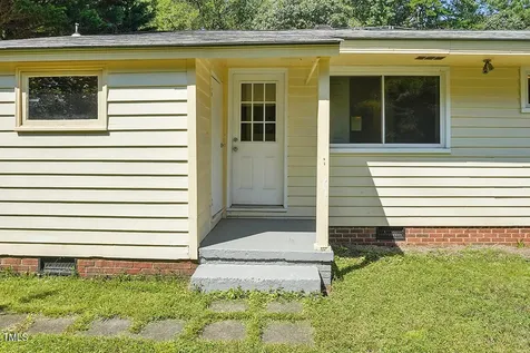 912 Dixie Trail Raleigh NC 27607