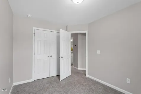 886 John Street Clayton NC 27520