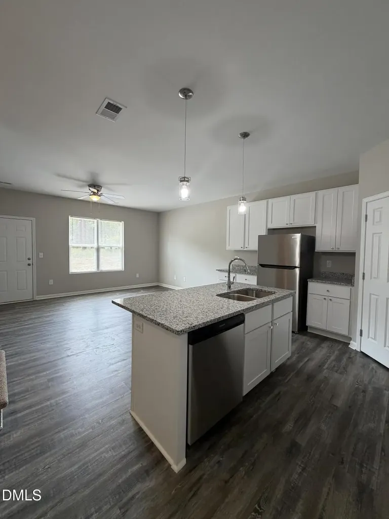 882 John Street Clayton NC 27520