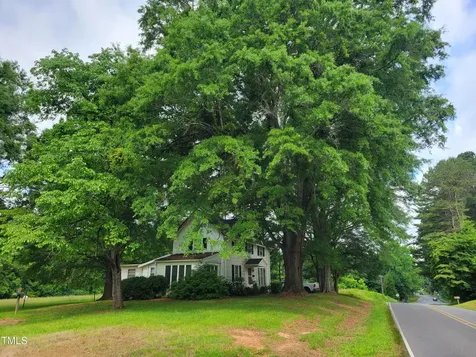 726 S Second Avenue Siler City NC 27344