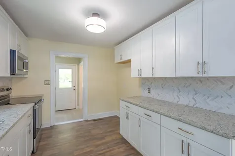 605 E Montgomery Street Henderson NC 27536