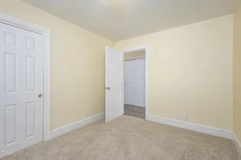 605 E Montgomery Street Henderson NC 27536