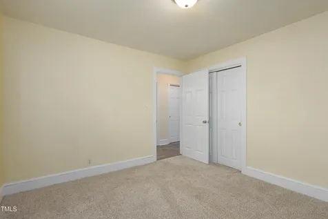 605 E Montgomery Street Henderson NC 27536