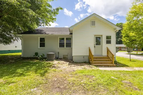 605 E Montgomery Street Henderson NC 27536