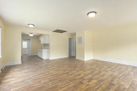 605 E Montgomery Street Henderson NC 27536