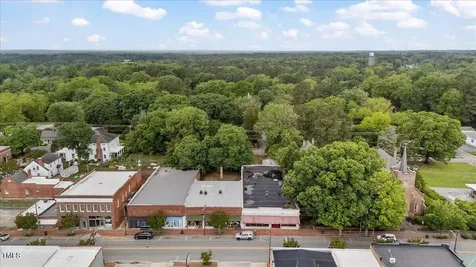 123 N Main Street Warrenton NC 27589