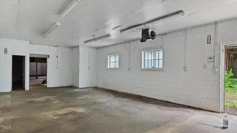 123 N Main Street Warrenton NC 27589