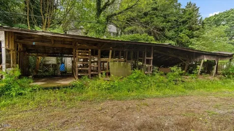 123 N Main Street Warrenton NC 27589