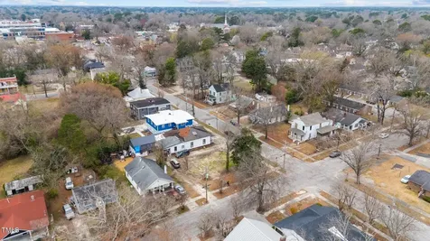 310 Maplewood Avenue NE Wilson NC 27893