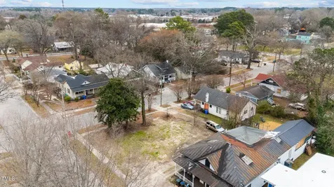 310 Maplewood Avenue NE Wilson NC 27893