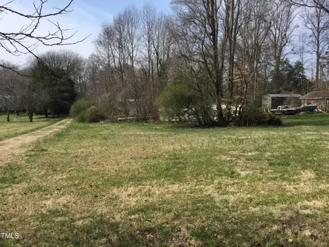 4105 Old Hillsborough Road Mebane NC 27302