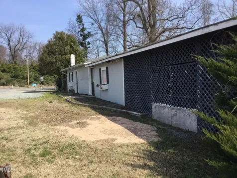 4105 Old Hillsborough Road Mebane NC 27302