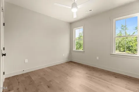 65 Stream View Way Zebulon NC 27597
