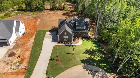 65 Stream View Way Zebulon NC 27597