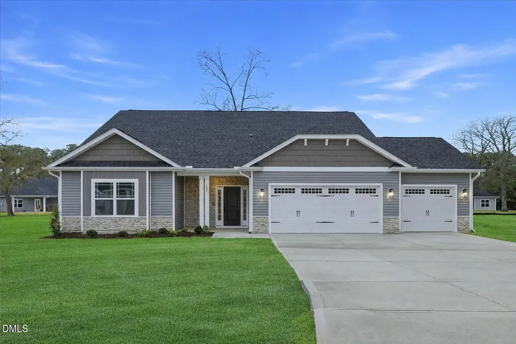 107 Manchester Court La Grange NC 28551