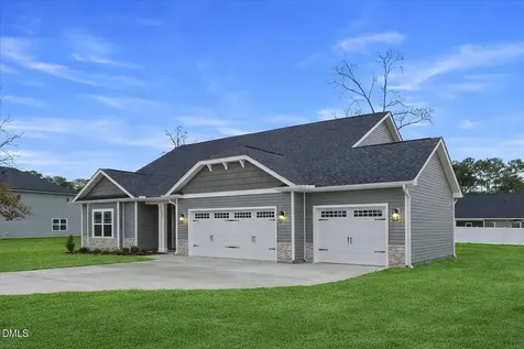 107 Manchester Court La Grange NC 28551