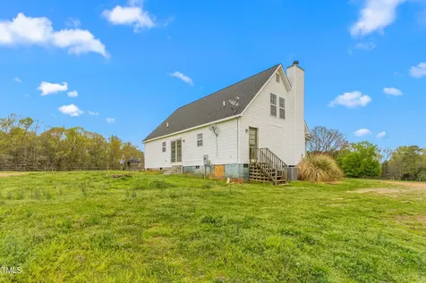 3880 L Lawrence Trail Graham NC 27253