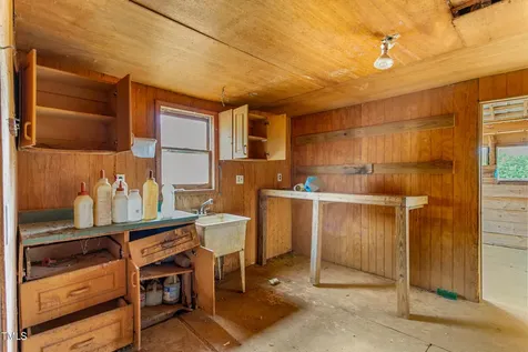 3880 L Lawrence Trail Graham NC 27253