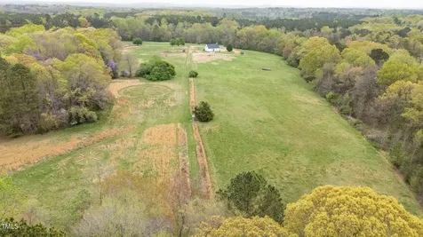 3880 L Lawrence Trail Graham NC 27253