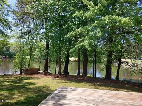 709 Thistlegate Trail Raleigh NC 27610
