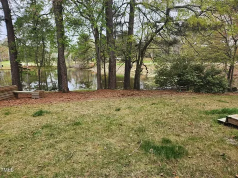 709 Thistlegate Trail Raleigh NC 27610