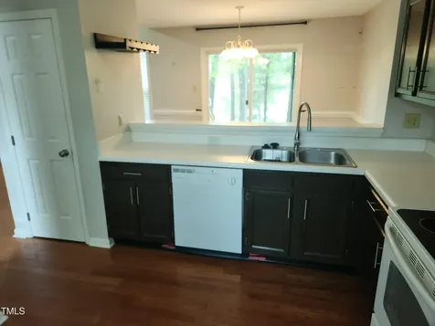709 Thistlegate Trail Raleigh NC 27610