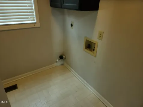 709 Thistlegate Trail Raleigh NC 27610