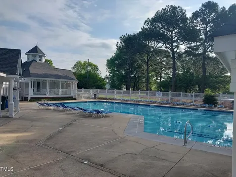 709 Thistlegate Trail Raleigh NC 27610