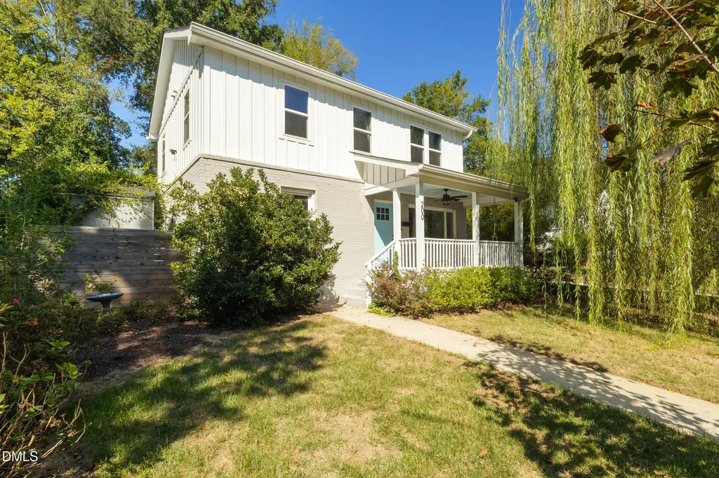 200 Lincoln Court Raleigh NC 27610