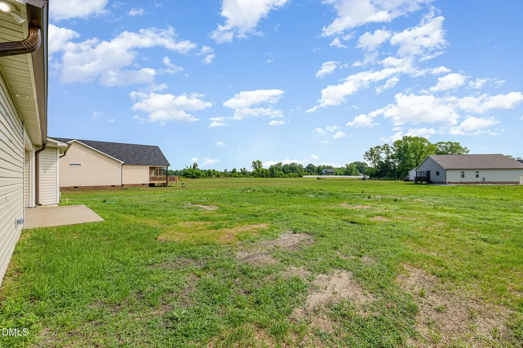 210 Maxwell Farm Lane Selma NC 27576