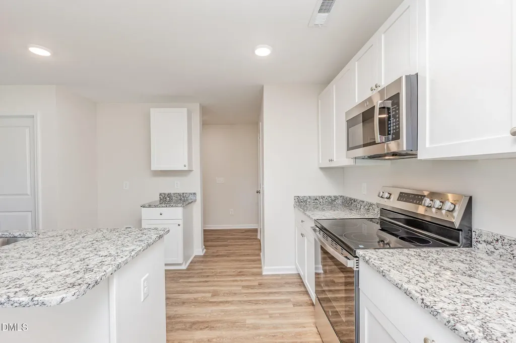 82 W Emily Gardens Drive Selma NC 27576