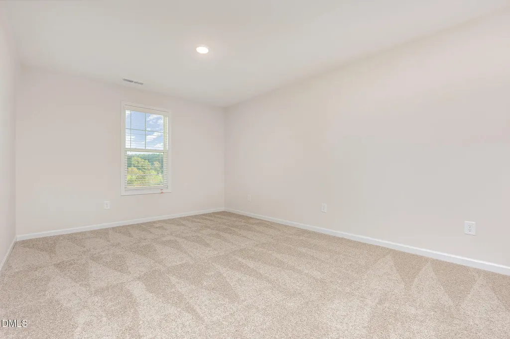 82 W Emily Gardens Drive Selma NC 27576