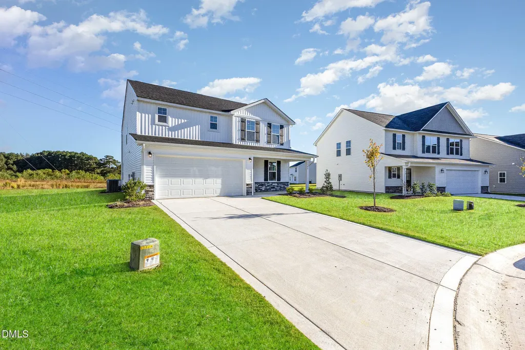 82 W Emily Gardens Drive Selma NC 27576