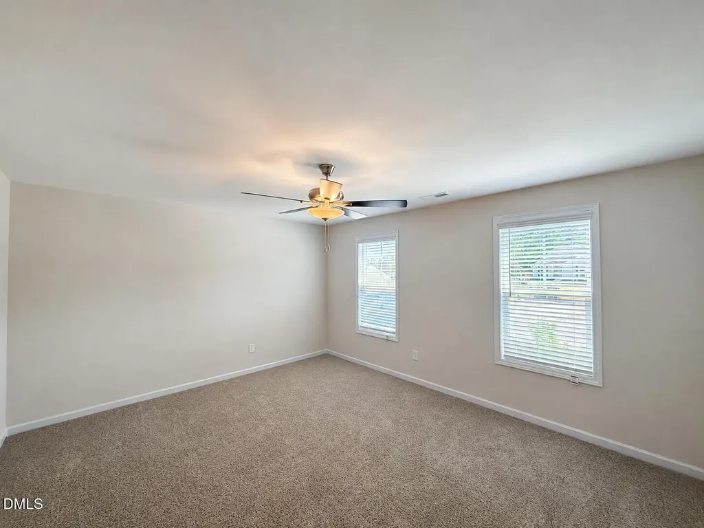 82 W Emily Gardens Drive Selma NC 27576