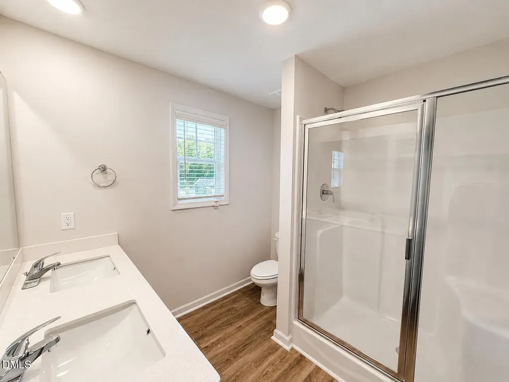 82 W Emily Gardens Drive Selma NC 27576