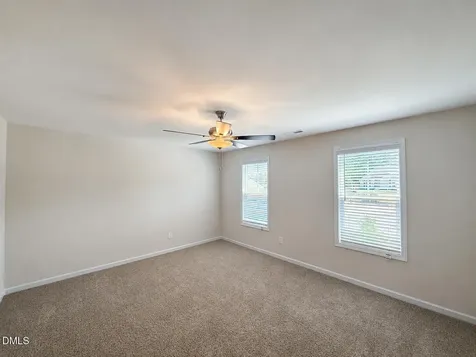 82 W Emily Gardens Drive Selma NC 27576