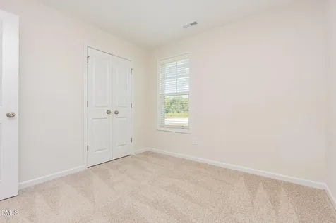 82 W Emily Gardens Drive Selma NC 27576