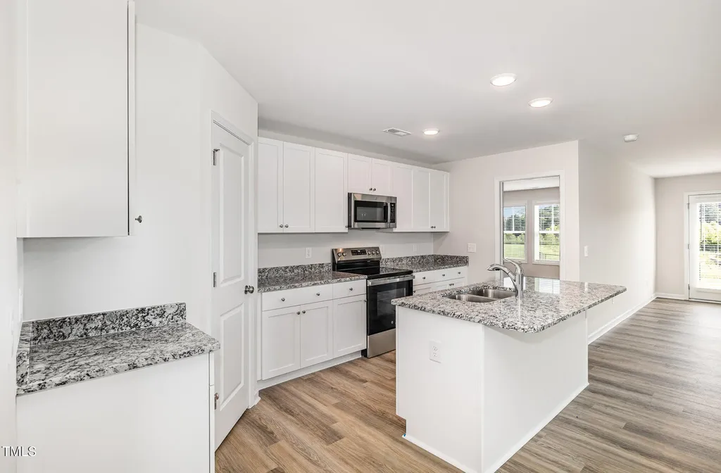 8 W Emily Gardens Drive Selma NC 27576